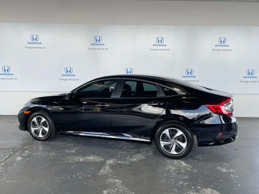 2019 Honda Civic LX photo 1