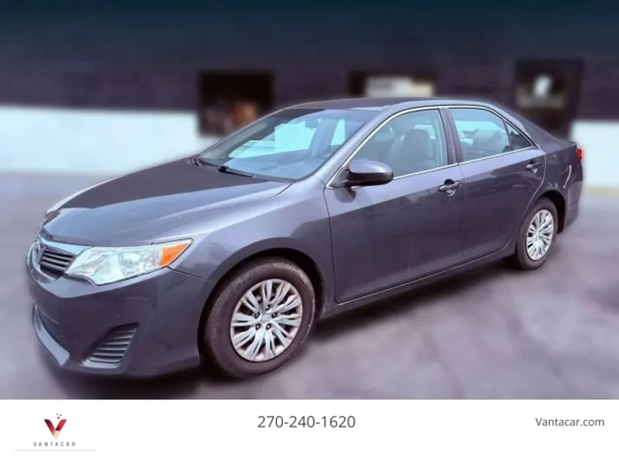 2013 Toyota Camry L photo 1