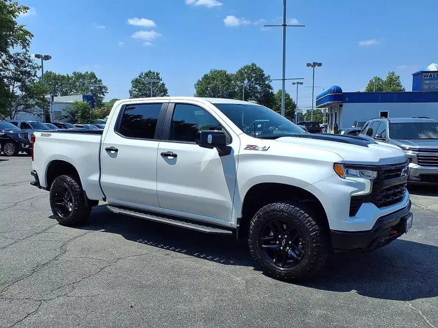 2022 Chevrolet Silverado 1500 LT Trail Boss photo 1