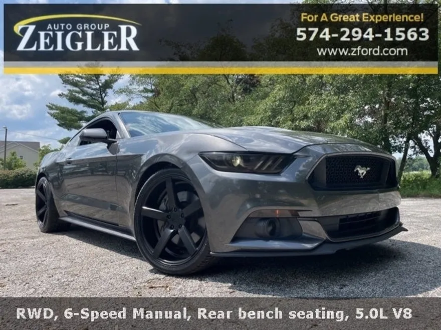 2015 Ford Mustang GT Premium photo 1