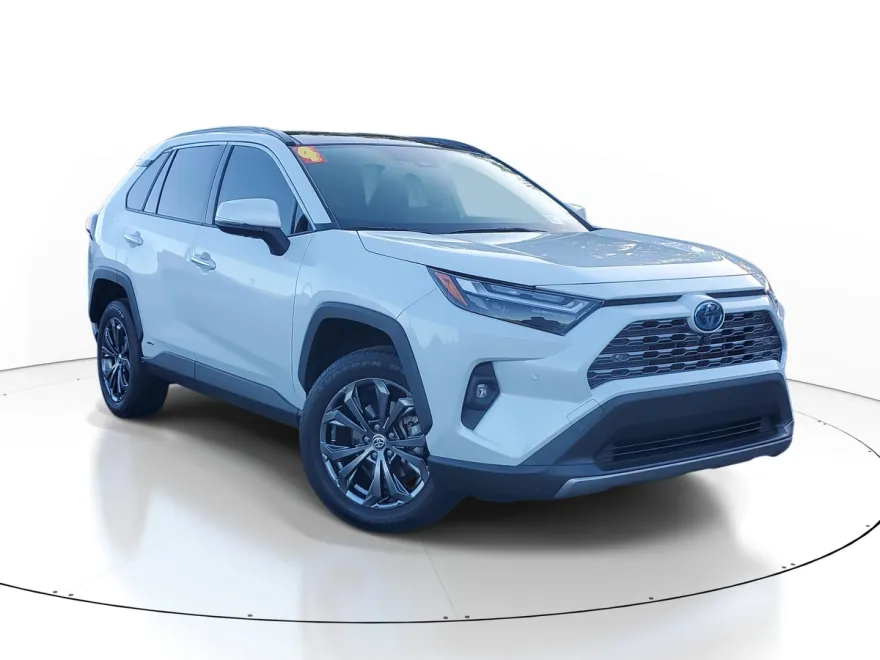 2024 Toyota RAV4 Hybrid Limited photo 1