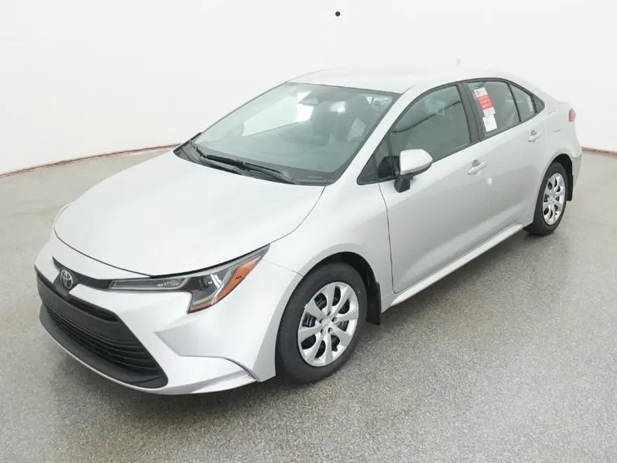 2026 Toyota Corolla LE photo 1