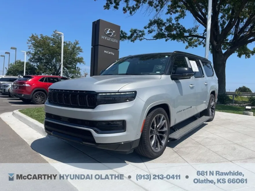 2024 Jeep Grand Wagoneer L III Obsidian photo 1
