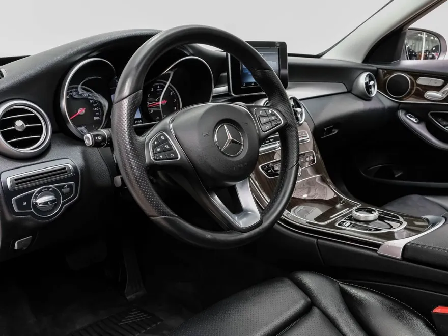 2017 Mercedes Benz C 300 4MATIC Sedan Luxury photo 1