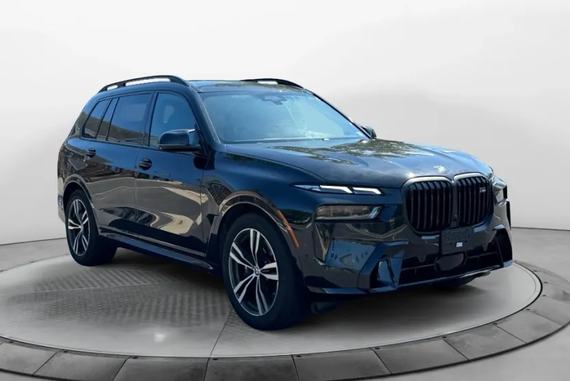 2023 Bmw X7 M60i photo 1