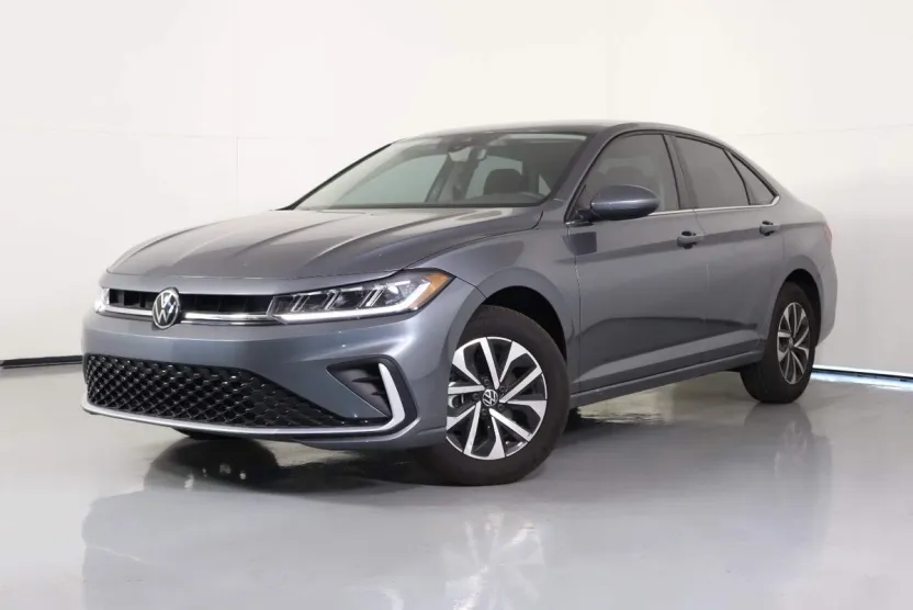 2025 Volkswagen Jetta S photo 1