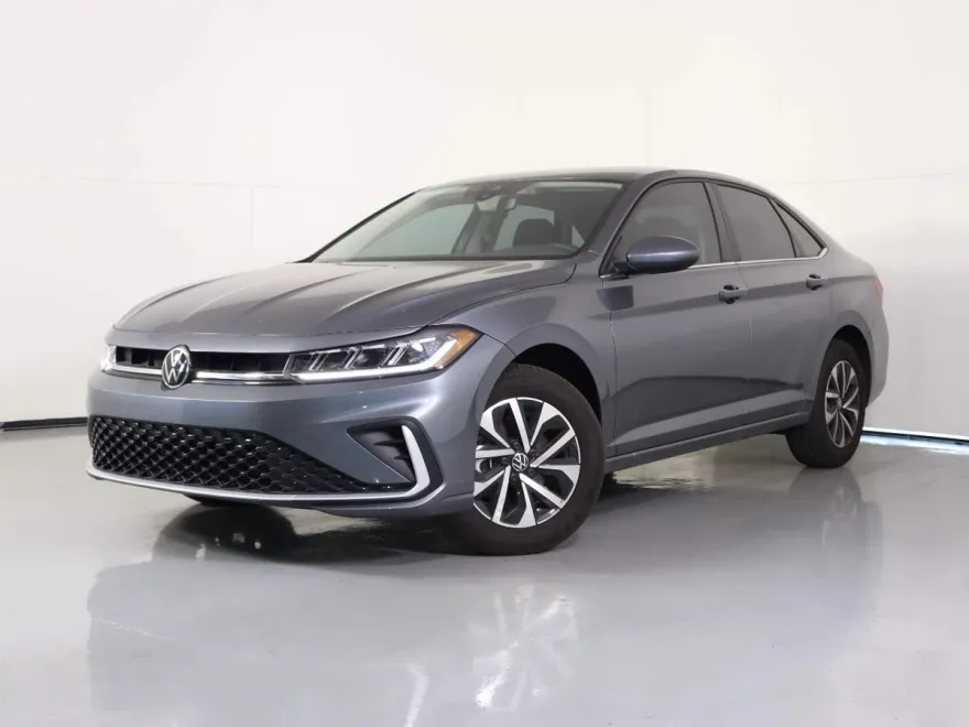 2025 Volkswagen Jetta S photo 1