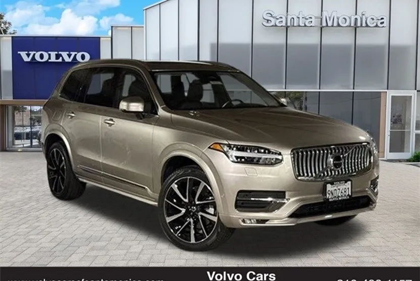 2024 Volvo XC90 Plus photo 1