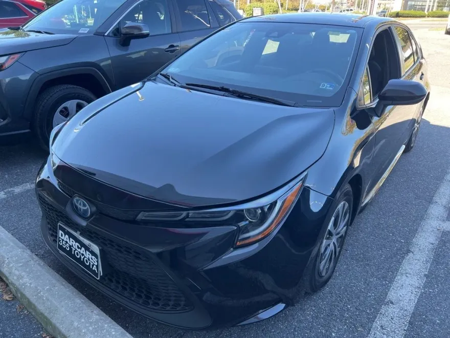 2022 Toyota Corolla Hybrid LE photo 1
