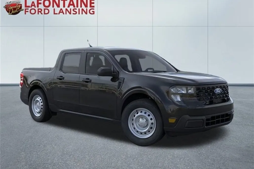 2025 Ford Maverick XL photo 1