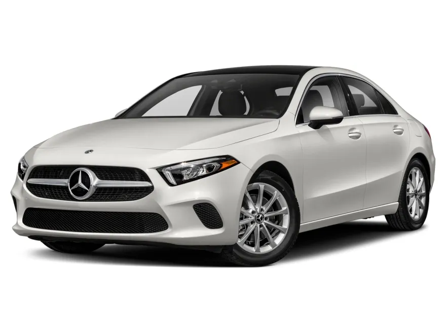 2022 Mercedes Benz A 220 photo 1