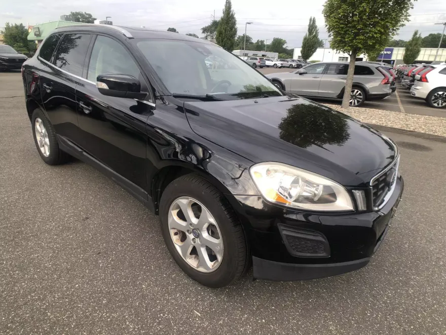 2013 Volvo XC60 3.2 Premier photo 1