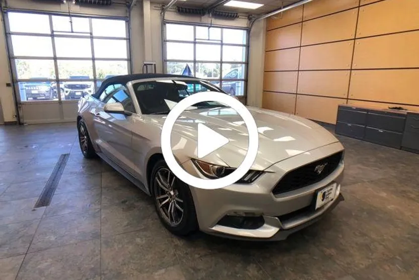 2017 Ford Mustang EcoBoost Premium photo 1