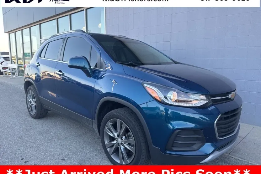 2020 Chevrolet Trax LT photo 1