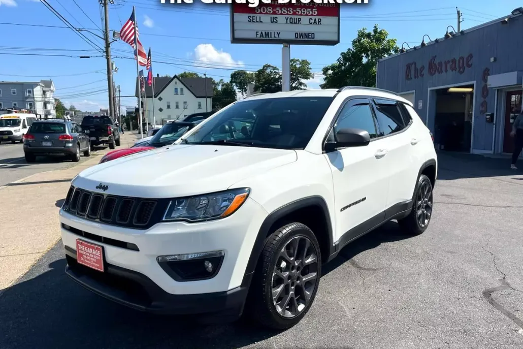 2021 Jeep Compass Anniversary Edition photo 1