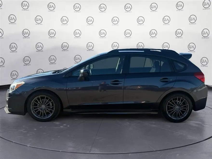 2012 Subaru Impreza 2.0i Sport Premium photo 1