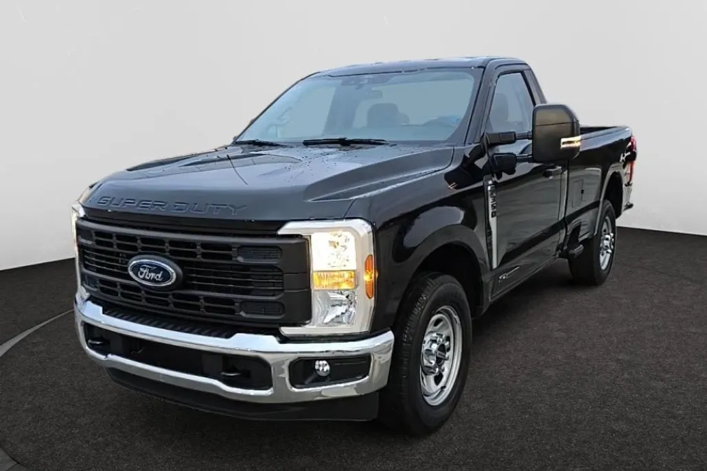 2024 Ford F-350 XL photo 1