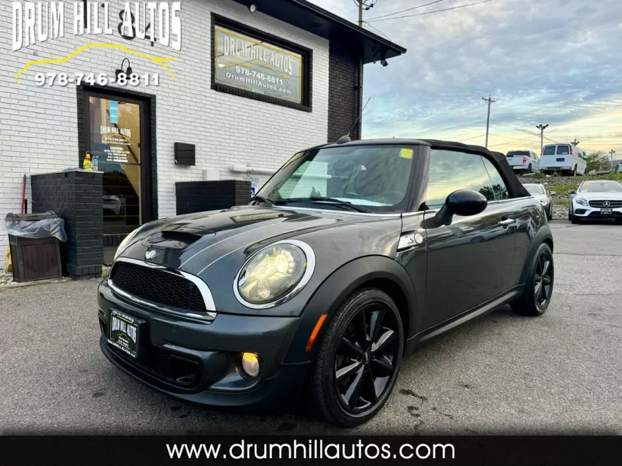 2014 Mini Cooper S Convertible photo 1