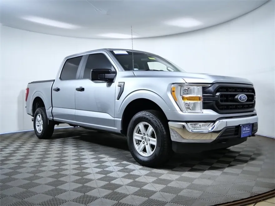2022 Ford F-150 XL photo 1