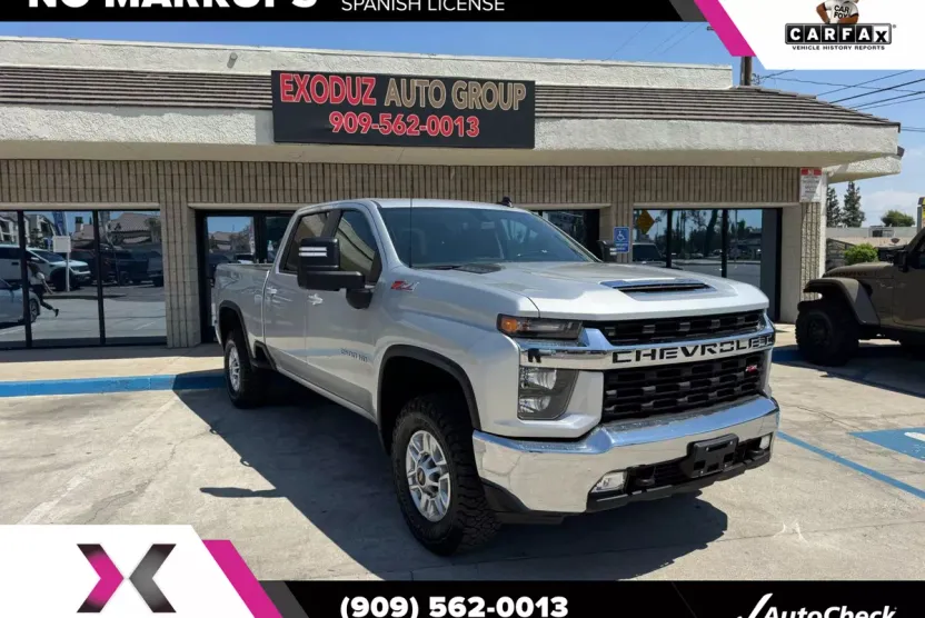 2022 Chevrolet Silverado 2500HD LT photo 1