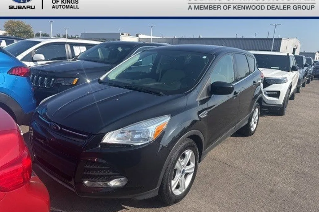 2015 Ford Escape SE photo 1