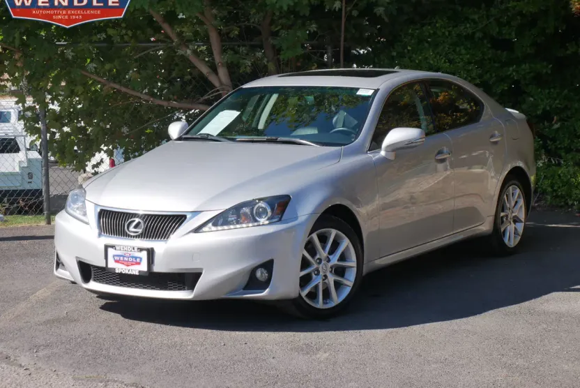 2011 Lexus IS 250 photo 1