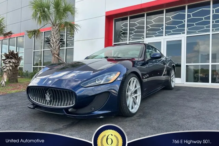 2013 Maserati Granturismo Sport photo 1