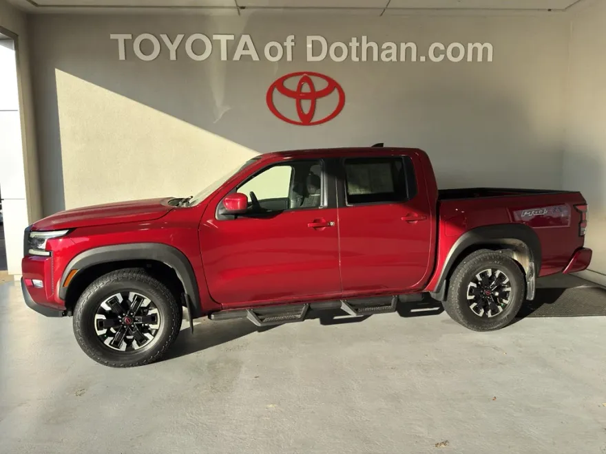 2023 Nissan Frontier PRO-4X photo 1