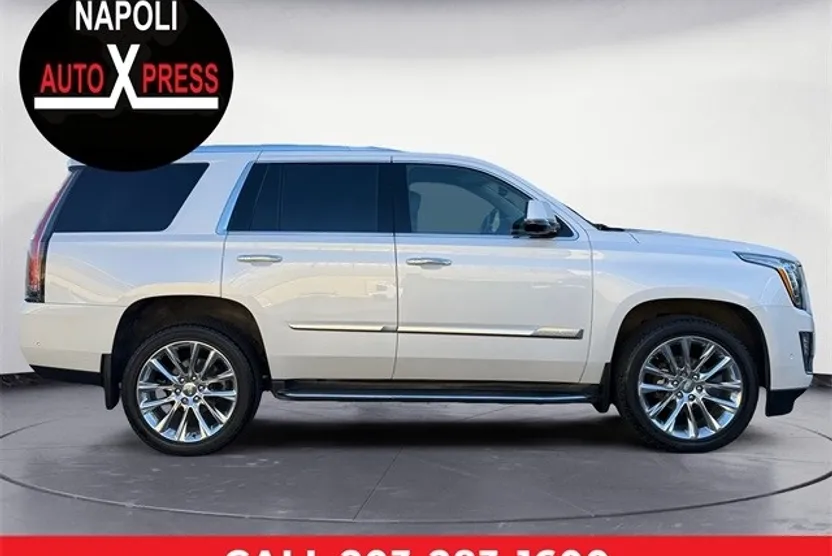 2020 Cadillac Escalade Premium Luxury photo 1