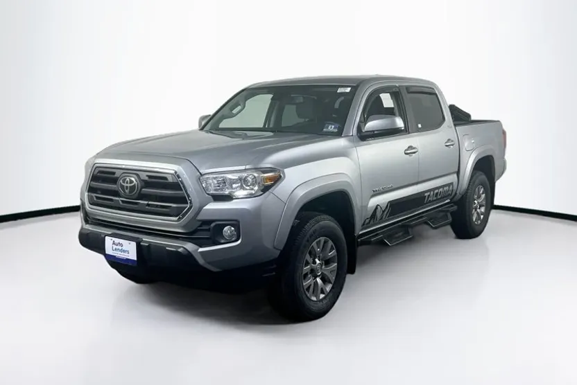2019 Toyota Tacoma SR5 photo 1