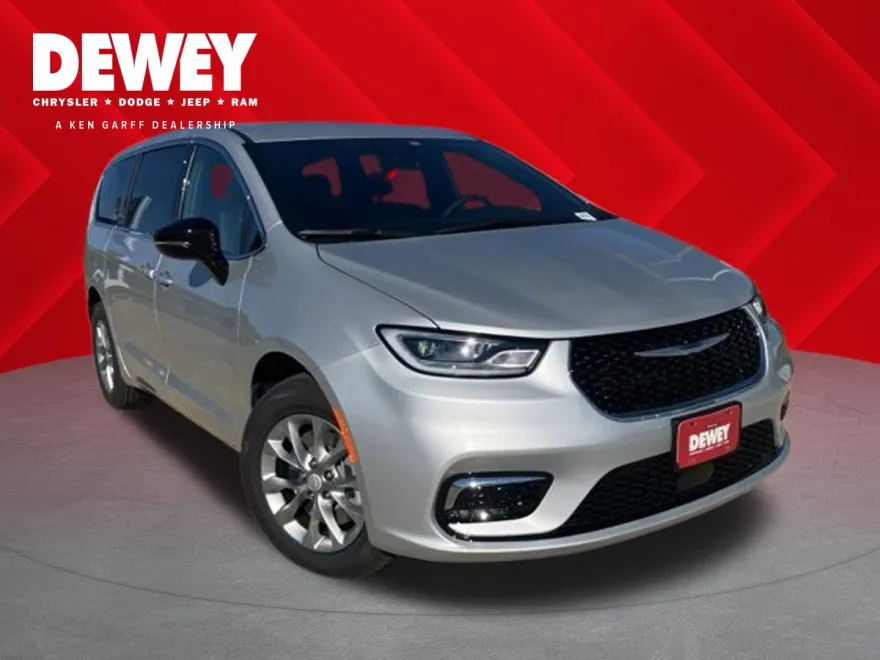 2026 Chrysler Pacifica photo 1