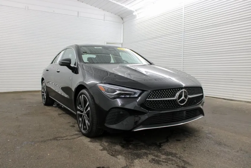2025 Mercedes Benz CLA 250 photo 1