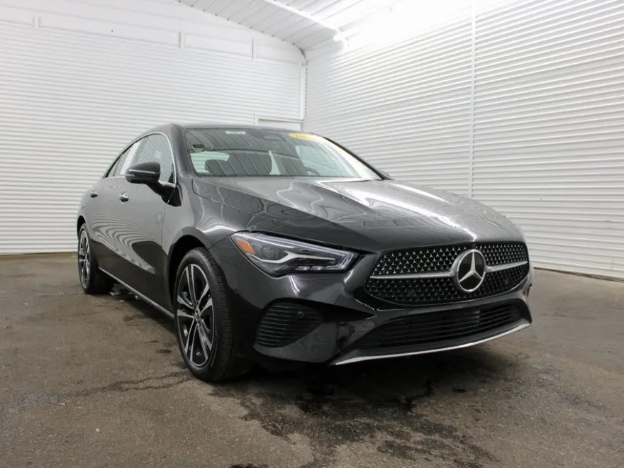 2025 Mercedes Benz CLA 250 photo 1