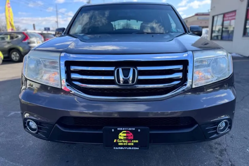 2012 Honda Pilot Touring photo 1