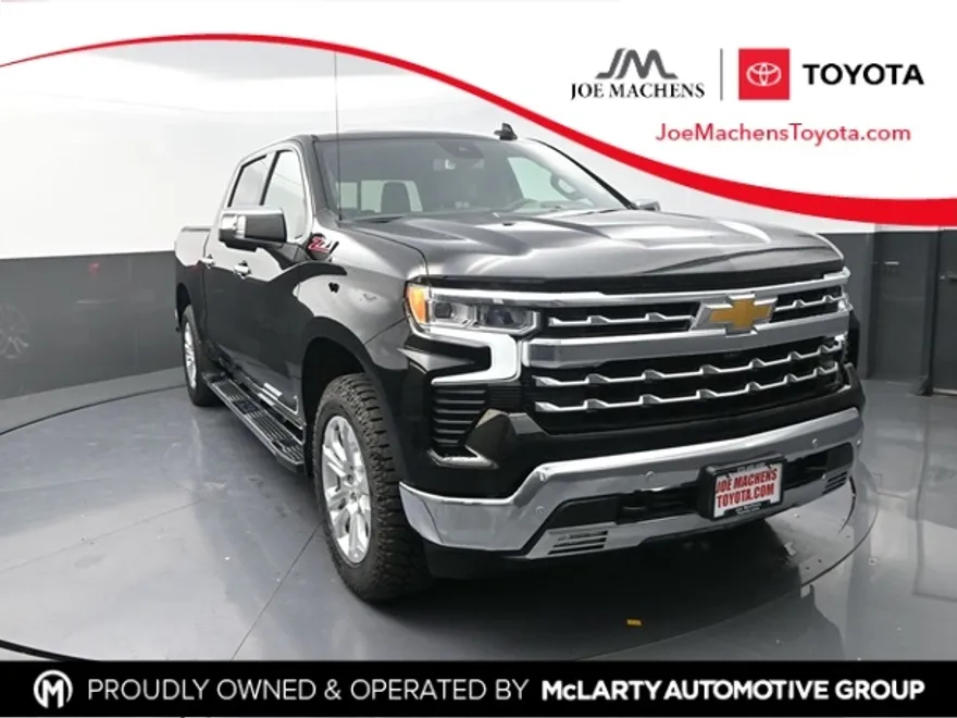 2023 Chevrolet Silverado 1500 LTZ photo 1