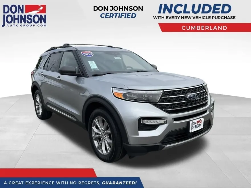 2023 Ford Explorer XLT photo 1