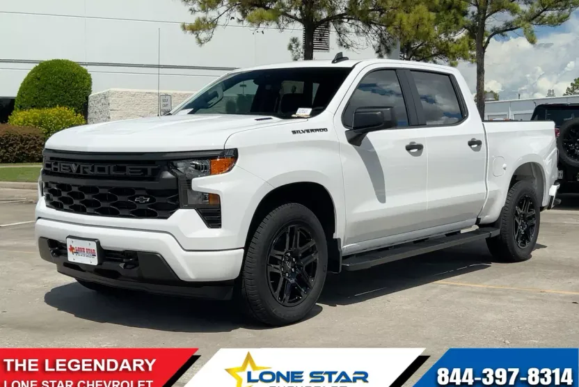 2026 Chevrolet Silverado 1500 Custom photo 1