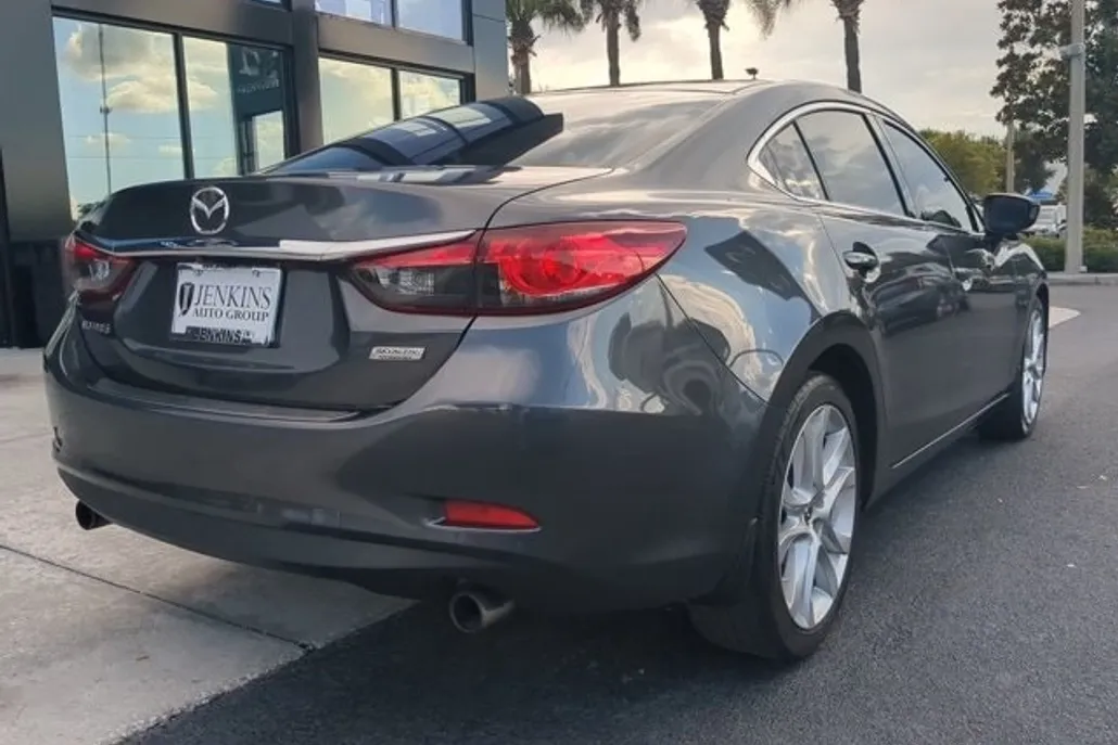 2016 Mazda Mazda6 Touring photo 1