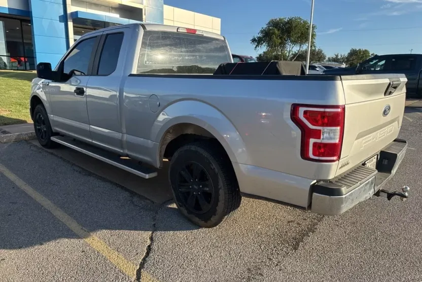 2019 Ford F-150 XL photo 1