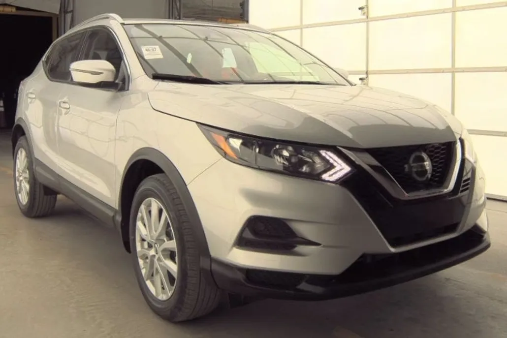 2020 Nissan Rogue Sport SV photo 1