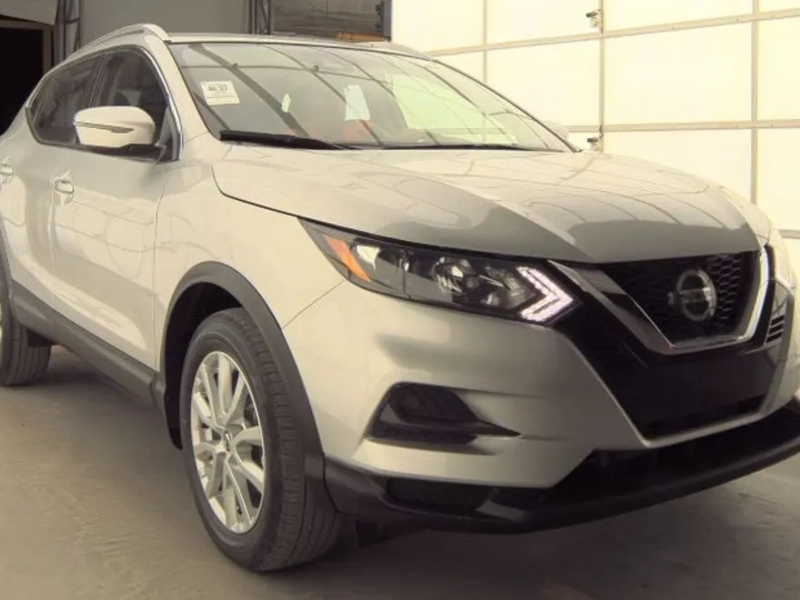2020 Nissan Rogue Sport SV photo 1