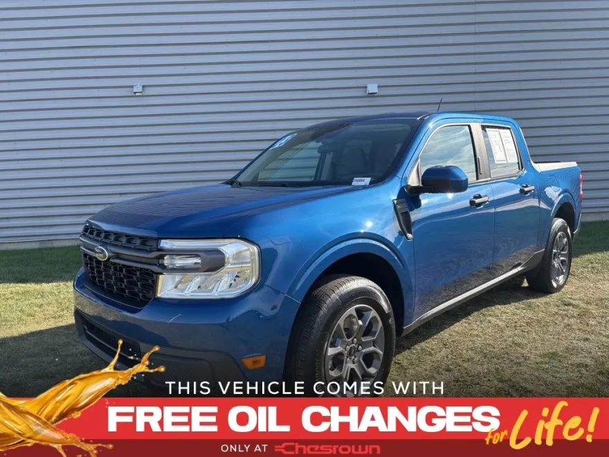 2023 Ford Maverick XLT photo 1