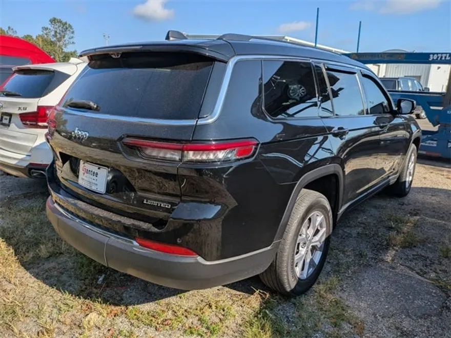 2022 Jeep Grand Cherokee Limited photo 1