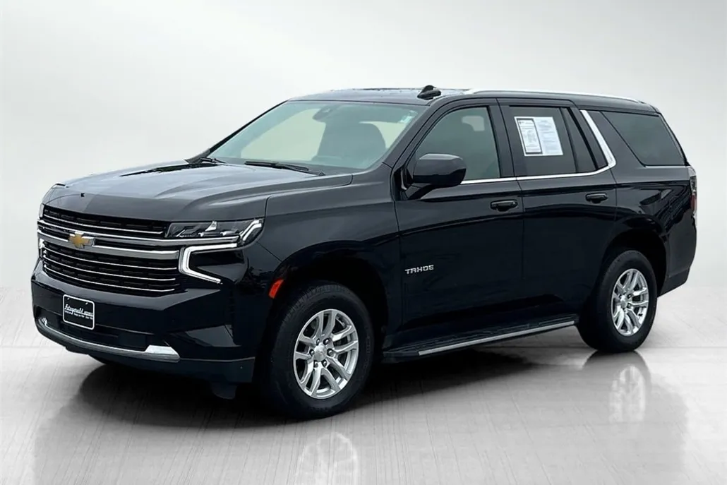 2021 Chevrolet Tahoe LT photo 1