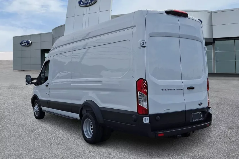 2025 Ford Transit Cargo Van photo 1