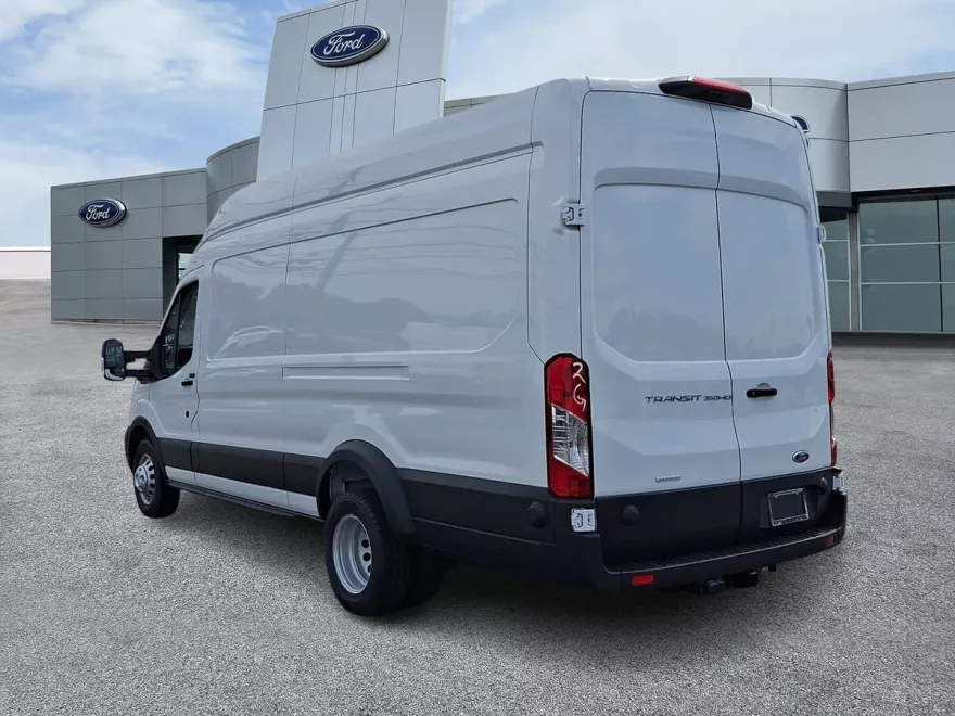 2025 Ford Transit Cargo Van photo 1