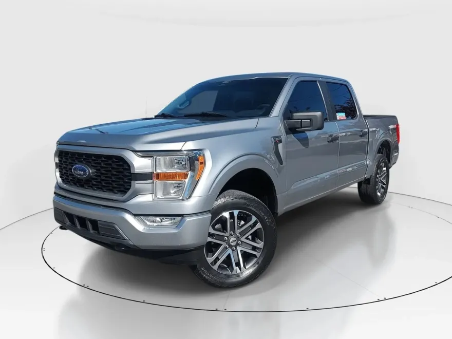 2022 Ford F-150 XLT photo 1