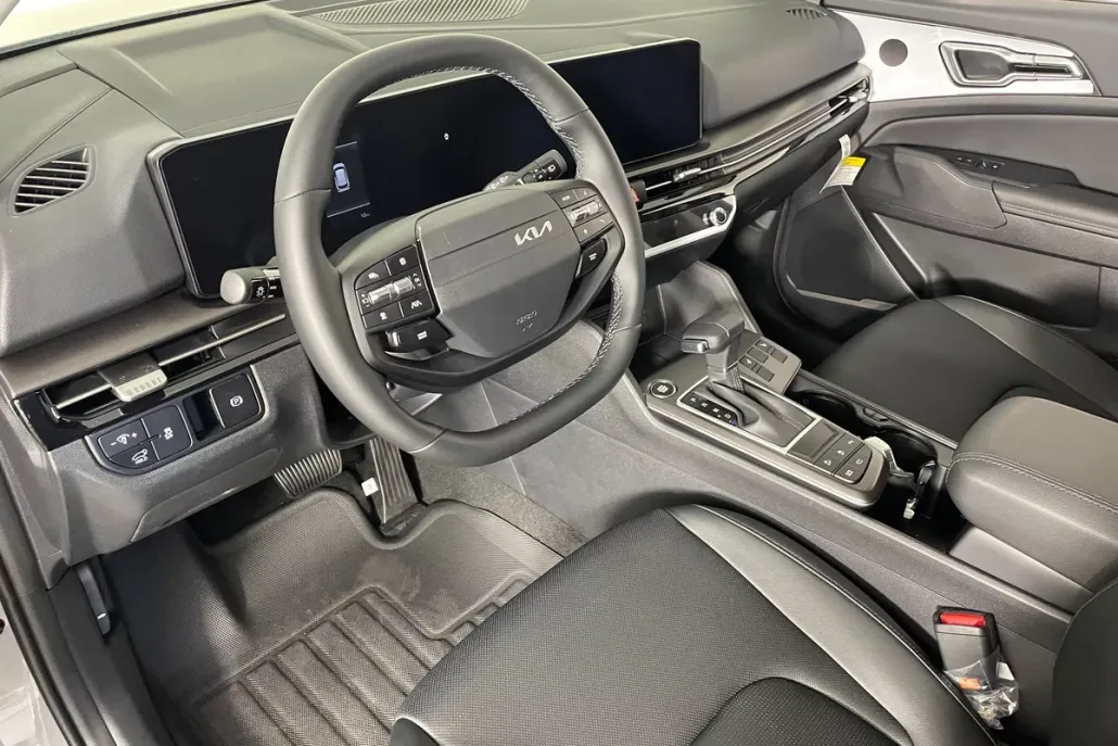 2026 Kia Sportage EX photo 1