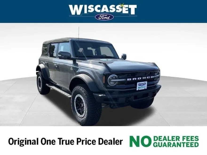 2024 Ford Bronco Outer Banks photo 1