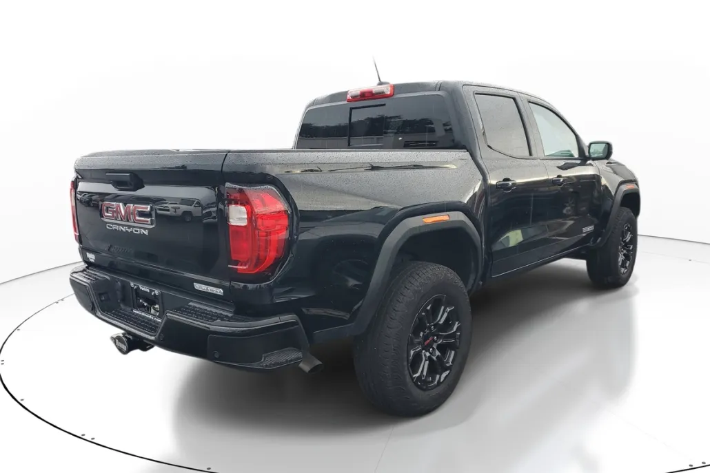 2024 Gmc Canyon Elevation photo 1